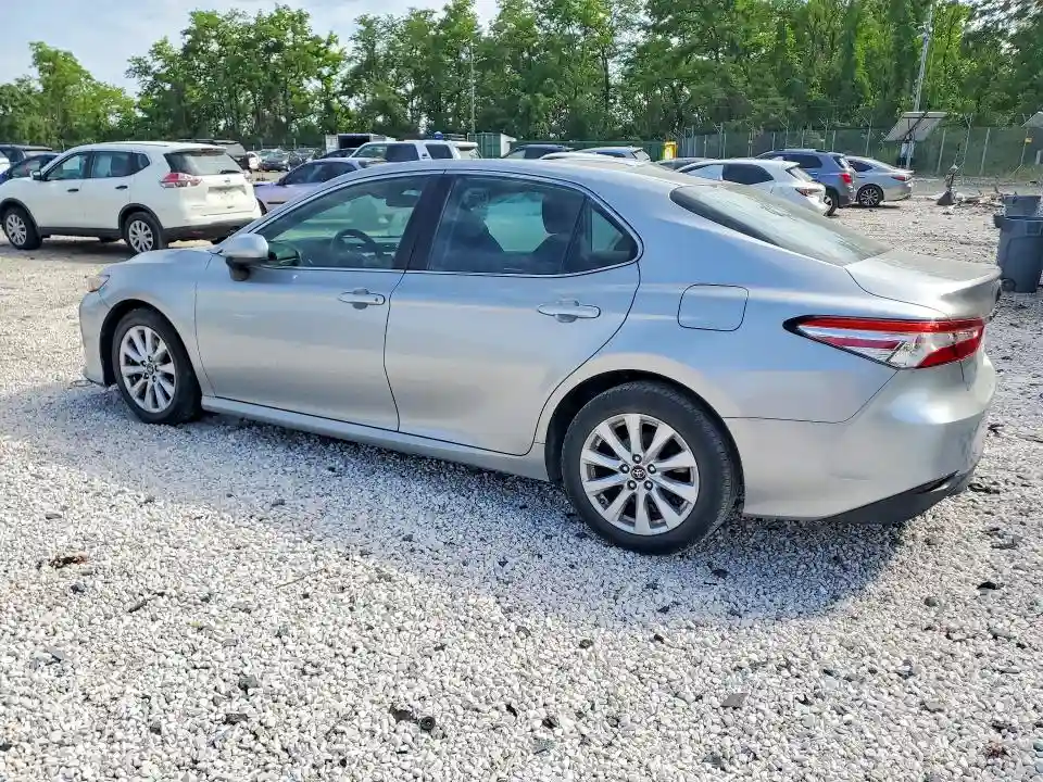 4T1B11HK3KU261325 2019 TOYOTA CAMRY-1