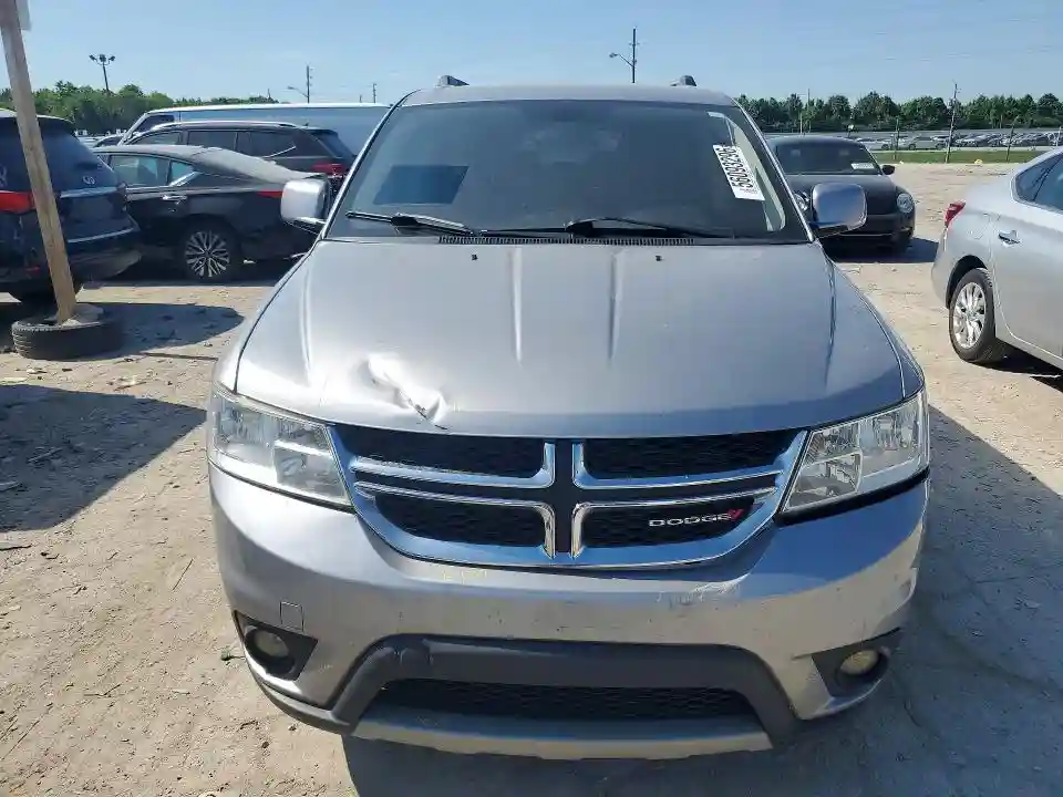 3C4PDCBGXHT588857 2017 DODGE JOURNEY-4