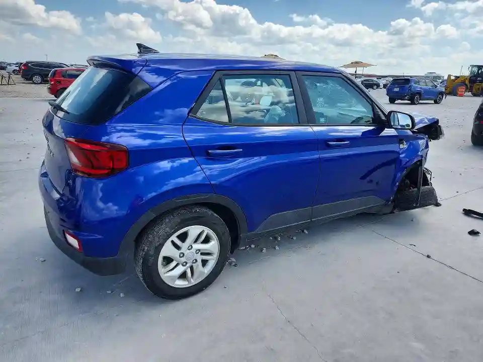 KMHRB8A36MU067298 2021 HYUNDAI VENUE-2