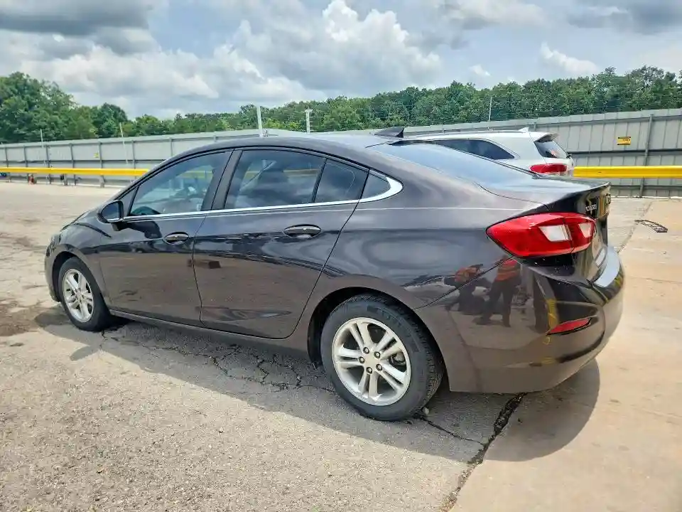 1G1BE5SMXH7242071 2017 CHEVROLET CRUZE-1