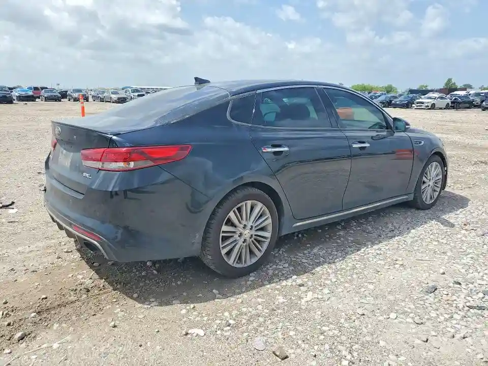 5XXGV4L20GG120040 2016 KIA OPTIMA-2