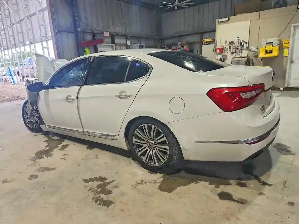 KNALN4D73G5215170 2016 KIA CADENZA-1