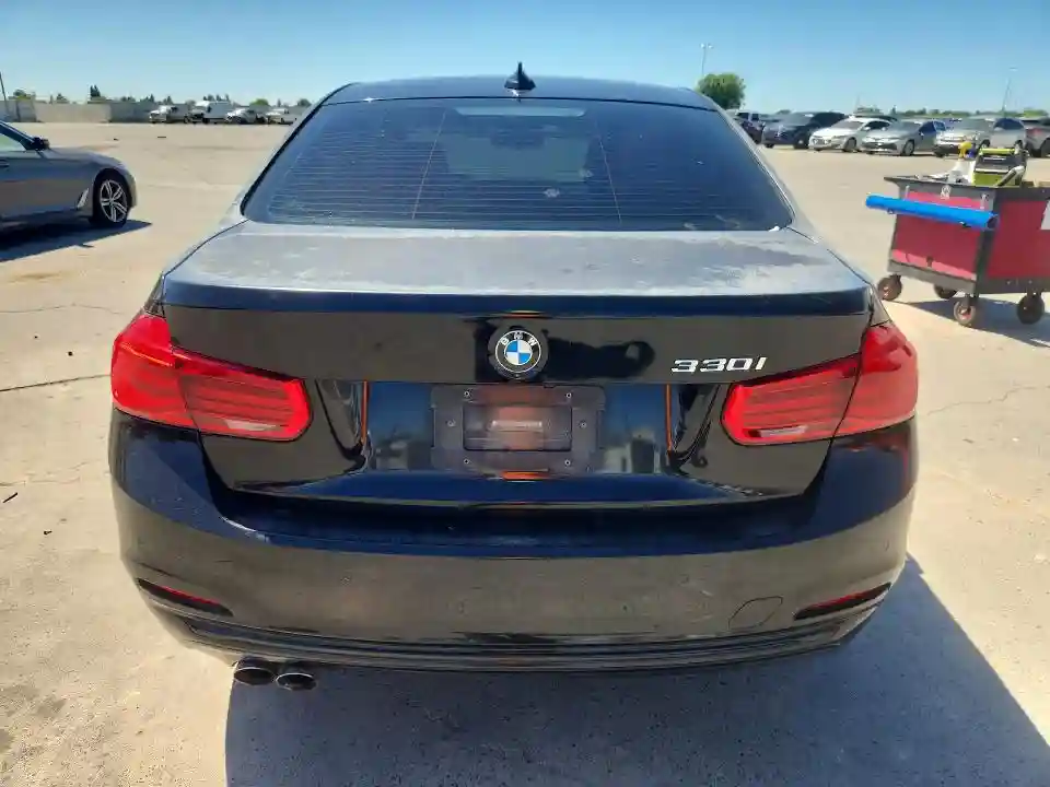 WBA8B9G59HNU09127 2017 BMW 3 SERIES-5