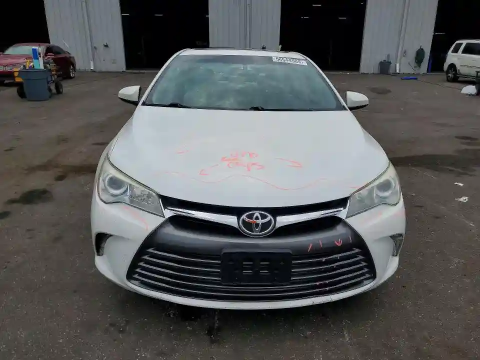 4T1BF1FK0GU579561 2016 TOYOTA CAMRY-4