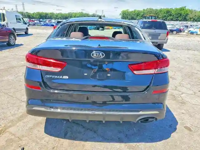 5XXGT4L34KG299965 2019 KIA OPTIMA-5