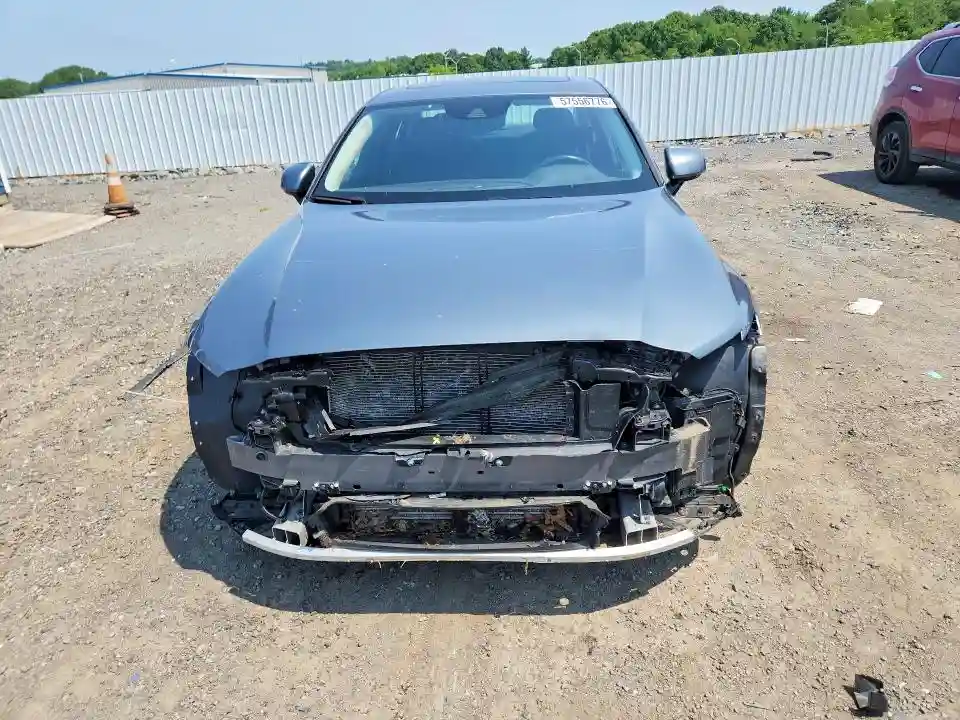 7JRA22TK3KG004305 2019 VOLVO S60-4