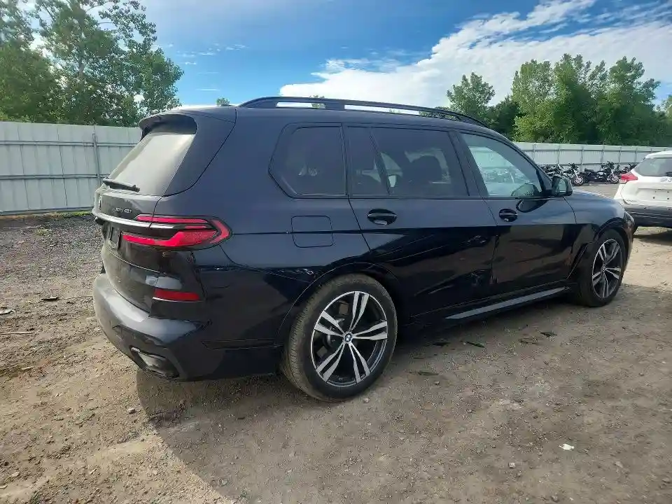 5UX23EM0XP9P90399 2023 BMW X7-2