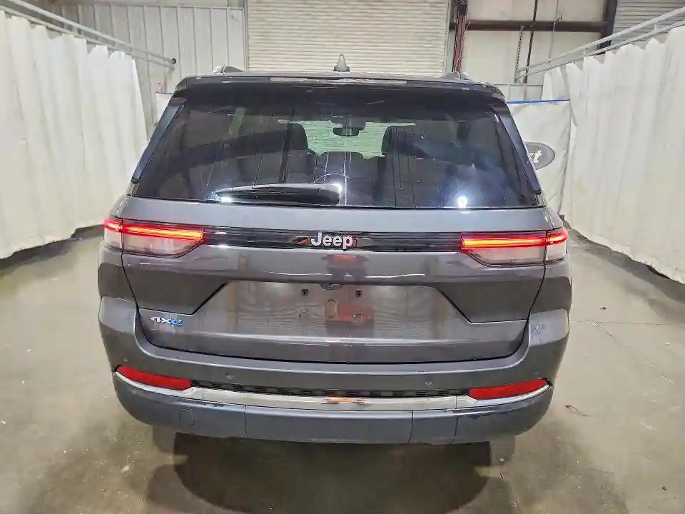 1C4RJYB68R8516156 2024 JEEP CHEROKEE-5