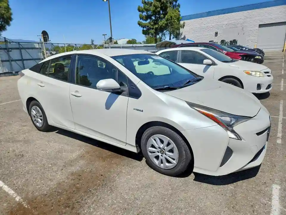 JTDKBRFU8G3008969 2016 TOYOTA PRIUS-3