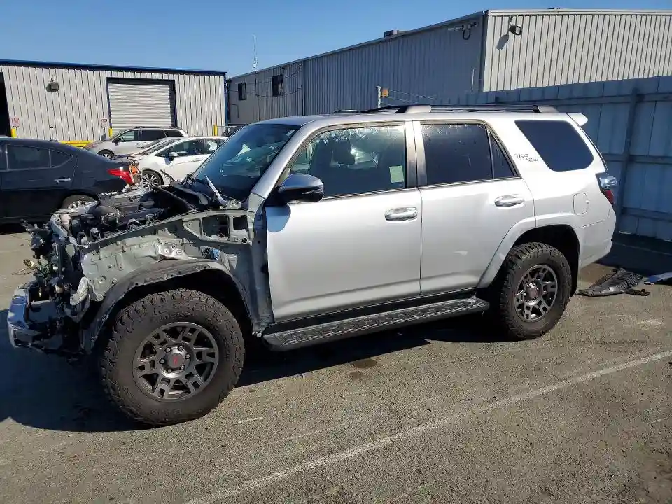 JTEBU5JR7L5811787 2020 TOYOTA 4RUNNER-0