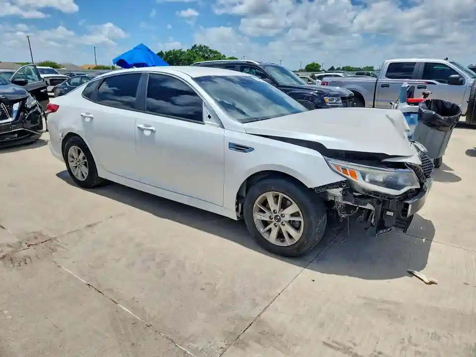 5XXGT4L33GG026006 2016 KIA OPTIMA-3