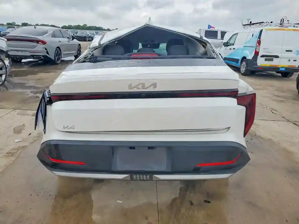 3KPFT4DE0SE008382 2025 KIA K4 LXS-5