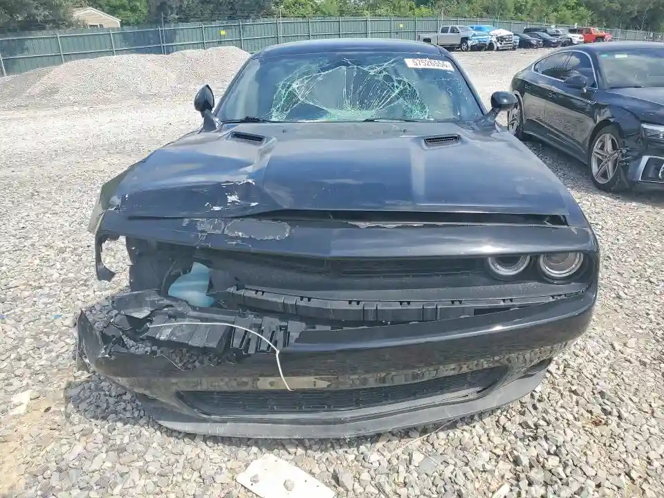 2C3CDZBT0GH232461 2016 DODGE CHALLENGER-4