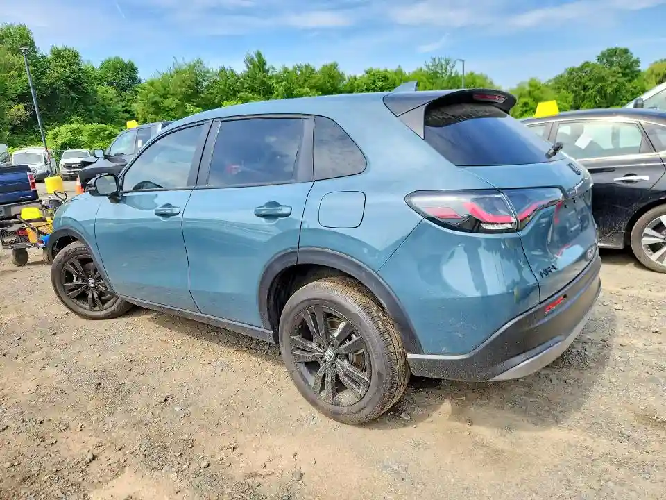 3CZRZ2H56TM722626 2026 HONDA HR-V-1