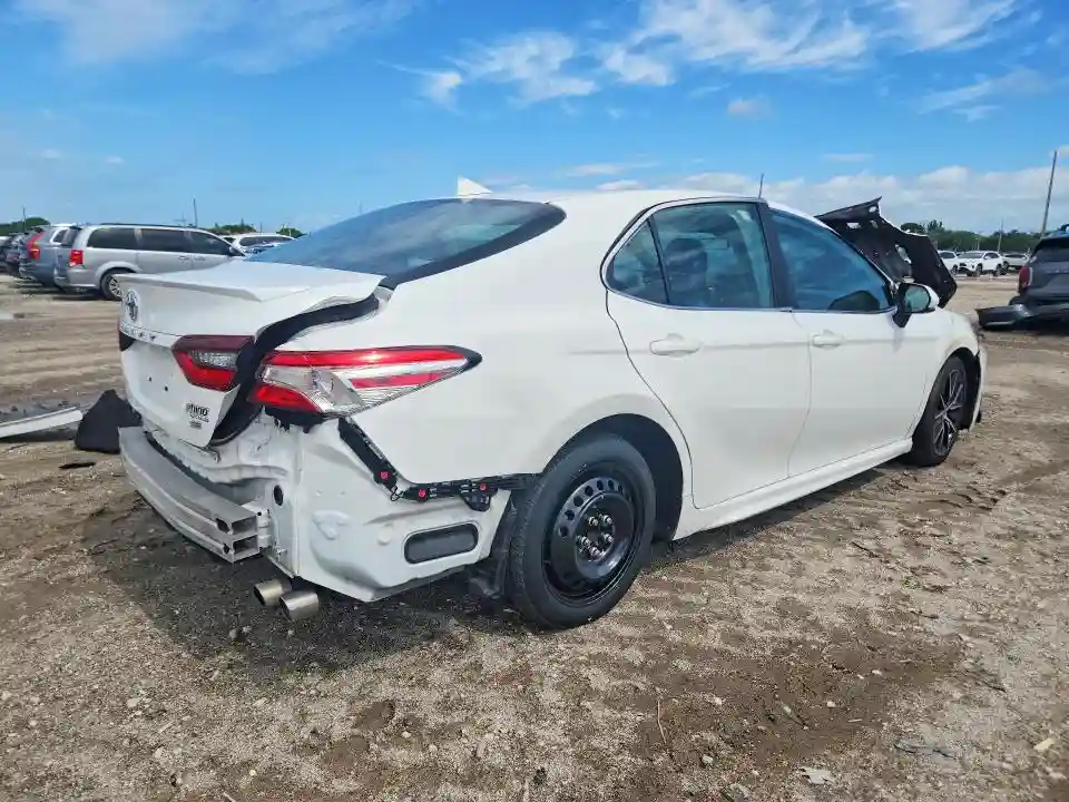 4T1G11AKXMU483752 2021 TOYOTA CAMRY-2