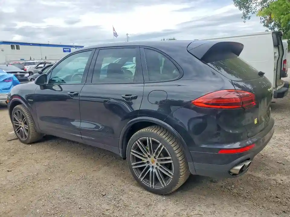 WP1AE2A27HLA68810 2017 PORSCHE CAYENNE-1