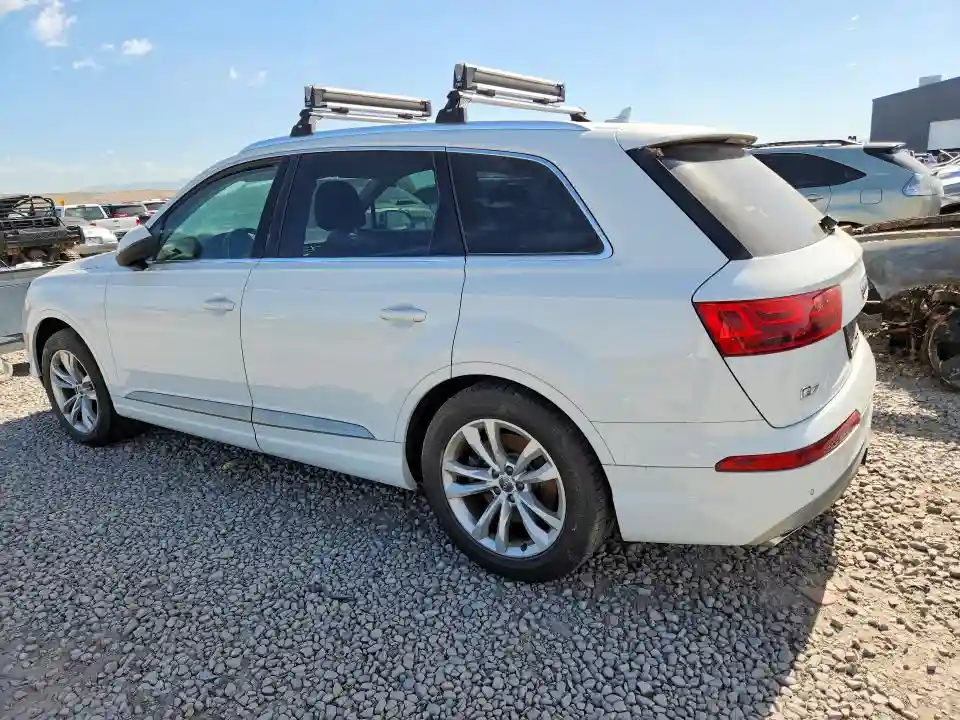 WA1LAAF72HD003999 2017 AUDI Q7-1