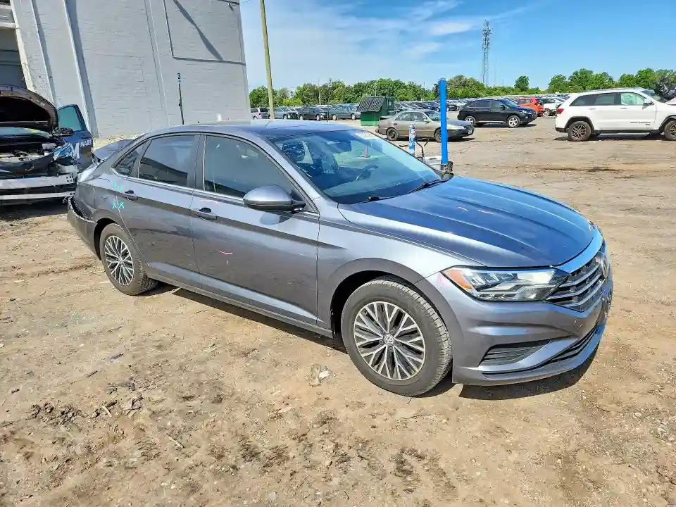 3VWC57BU3KM117995 2019 VOLKSWAGEN JETTA-3