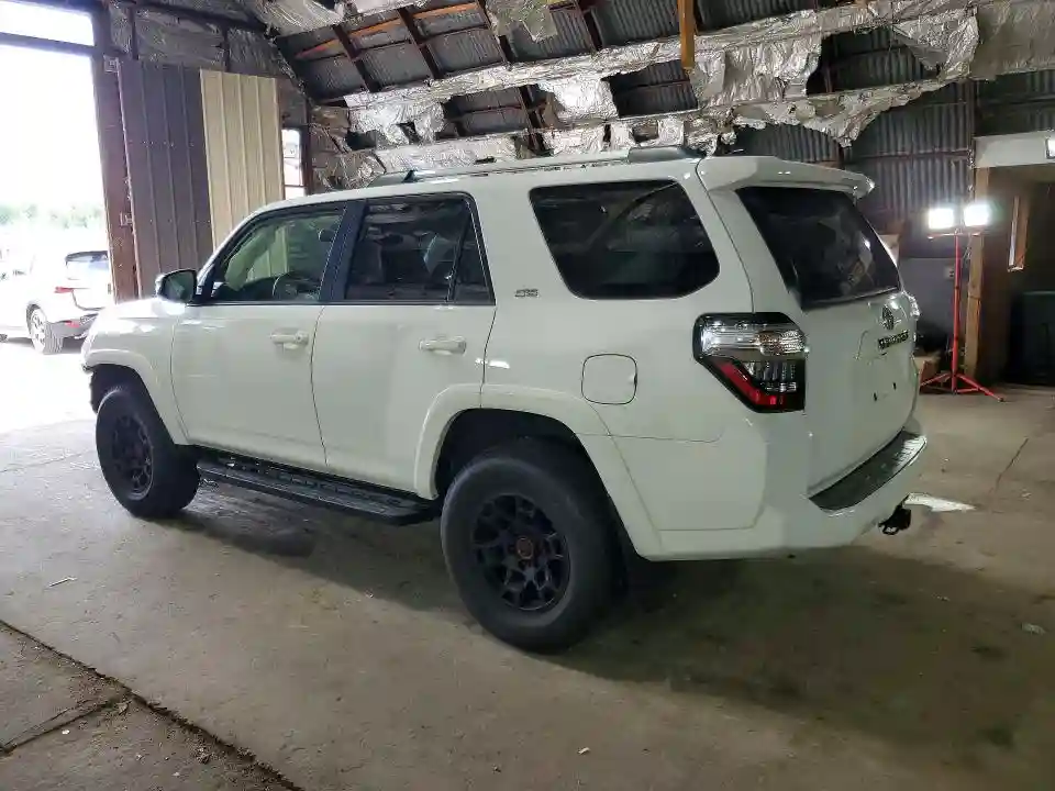 JTENU5JR8R6297495 2024 TOYOTA 4RUNNER-1