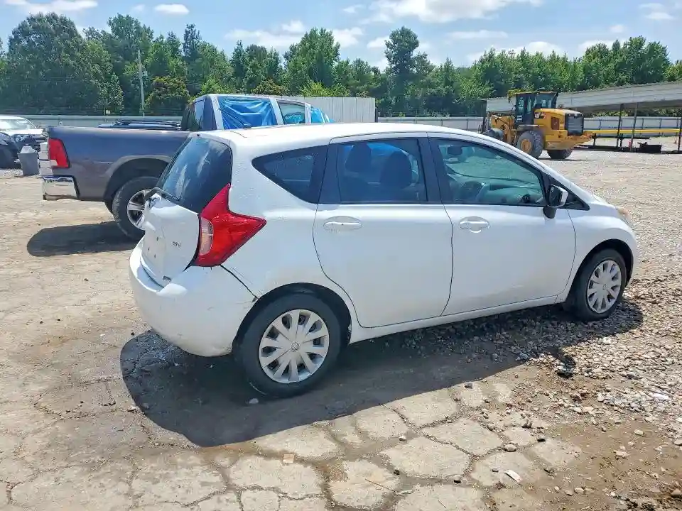 3N1CE2CP1FL437555 2015 NISSAN VERSA-2