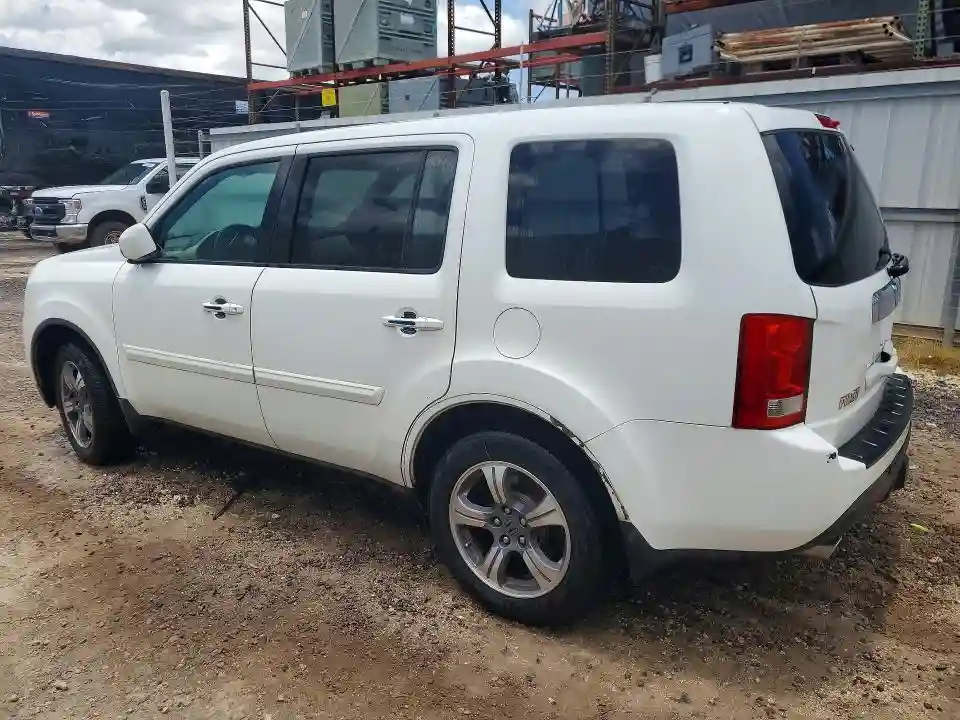5FNYF3H3XFB009378 2015 HONDA PILOT-1