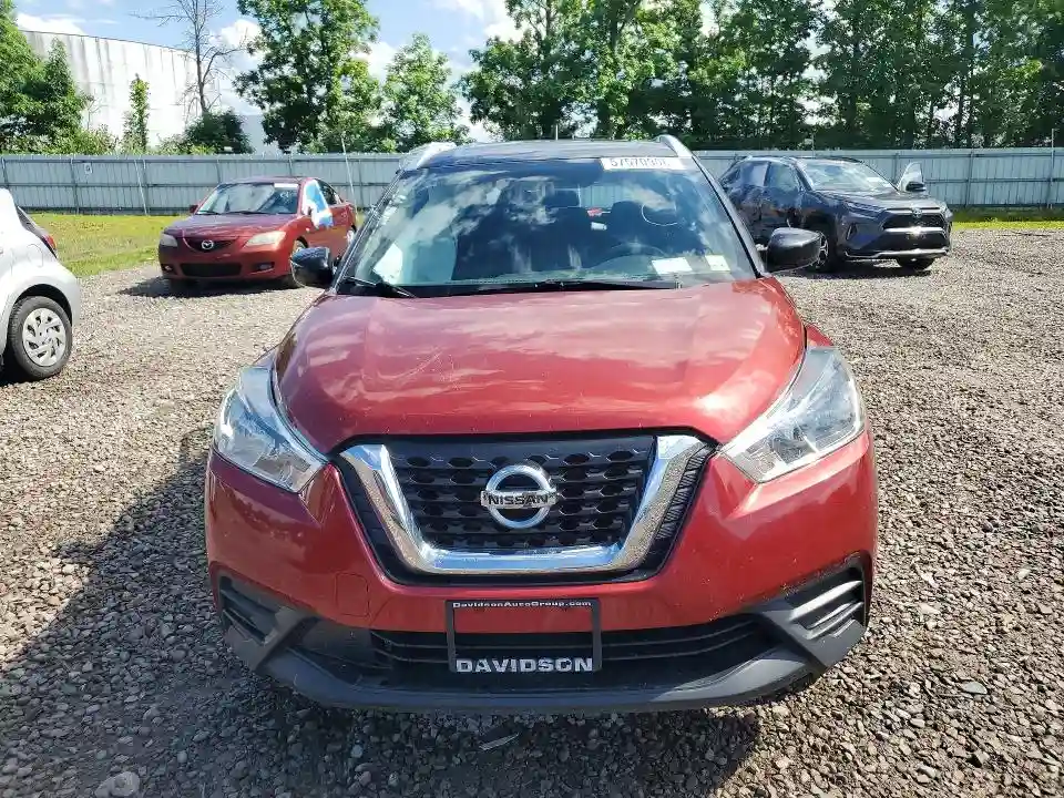 3N1CP5CU4JL526126 2018 NISSAN KICKS-4