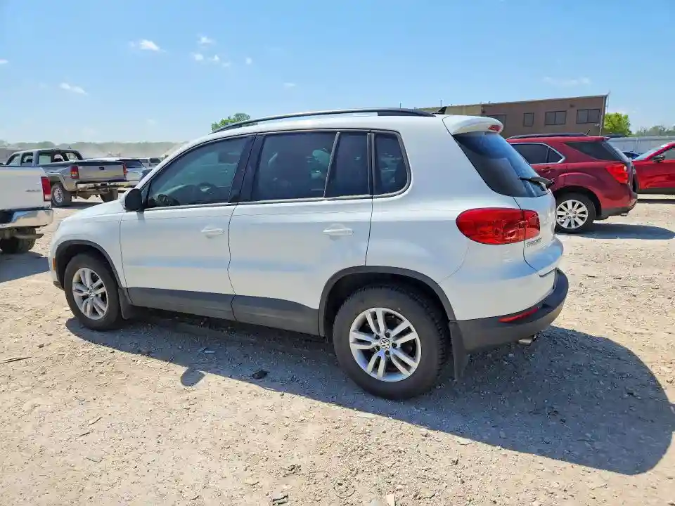 WVGAV7AX5HK026552 2017 VOLKSWAGEN TIGUAN-1