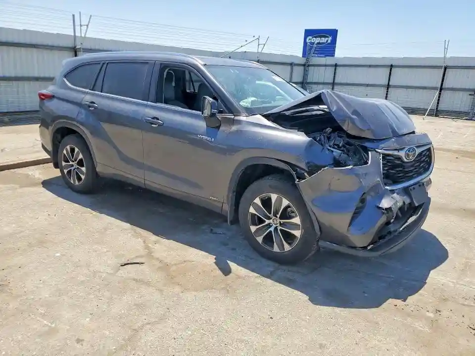 5TDHBRCH8MS044477 2021 TOYOTA HIGHLANDER-3
