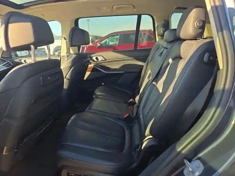 5UXCX4C53KLS35998 2019 BMW X7-5