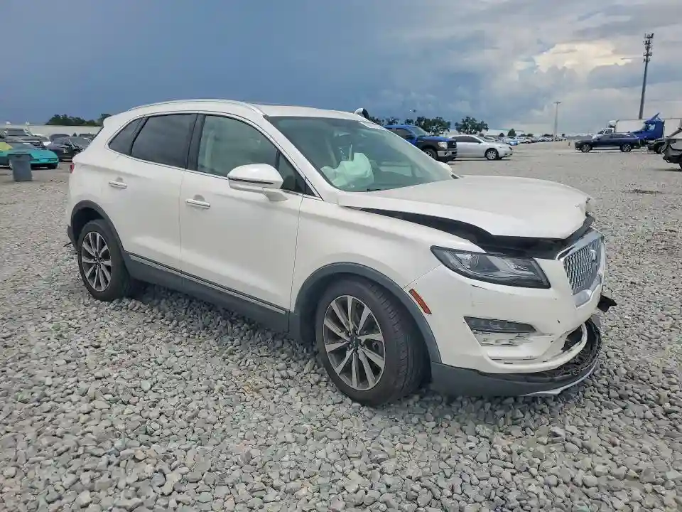 5LMCJ3C94KUL38415 2019 LINCOLN MKC-3