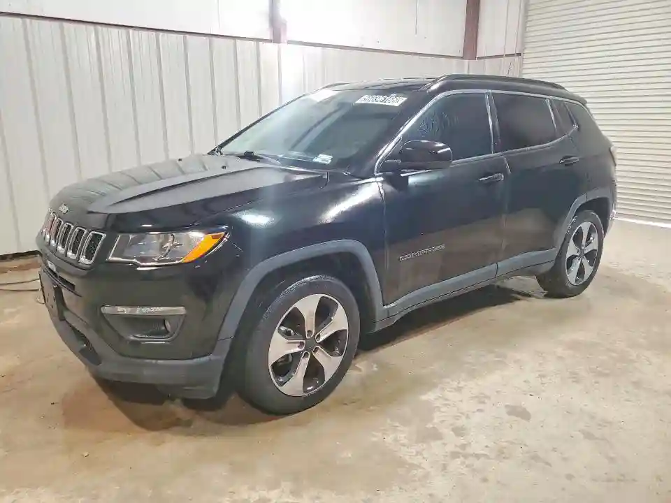 3C4NJCBB1JT102706 2018 JEEP COMPASS-0