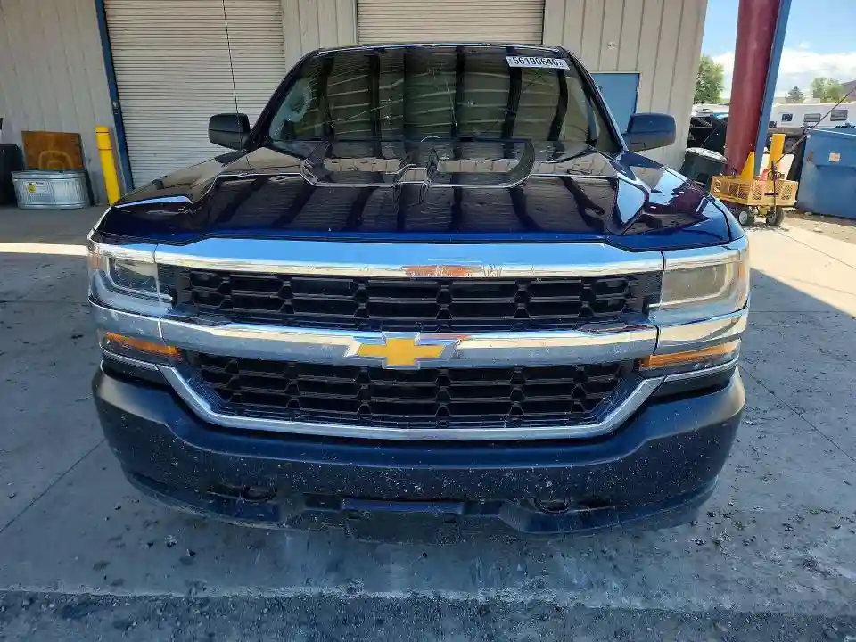 1GCVKNEC8JZ343054 2018 CHEVROLET SILVERADO-4