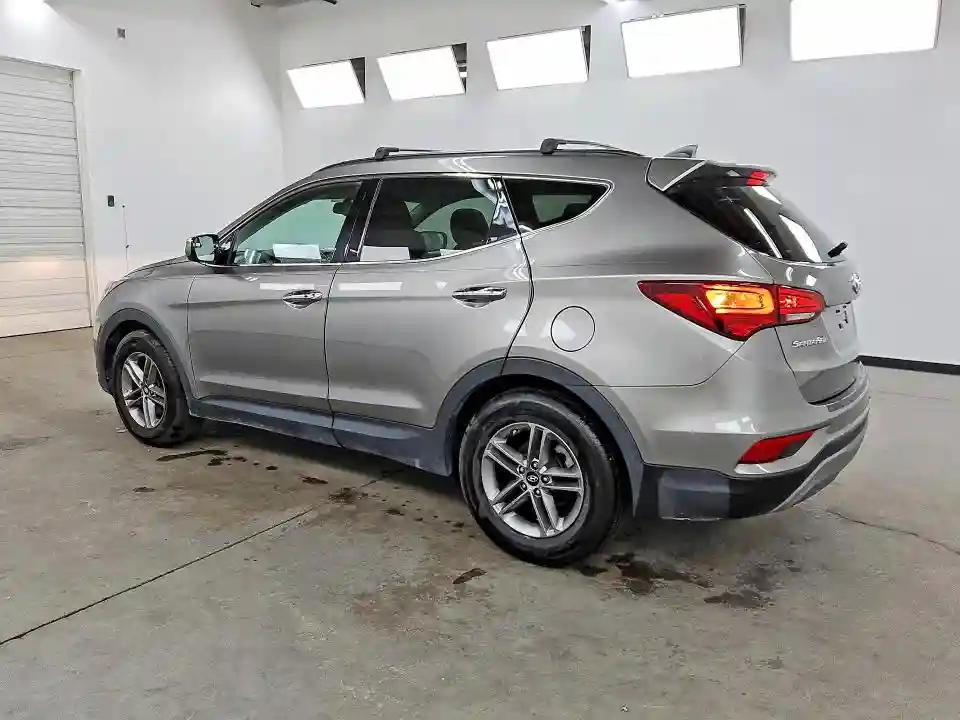 5NMZU3LB1JH101771 2018 HYUNDAI SANTA FE-1