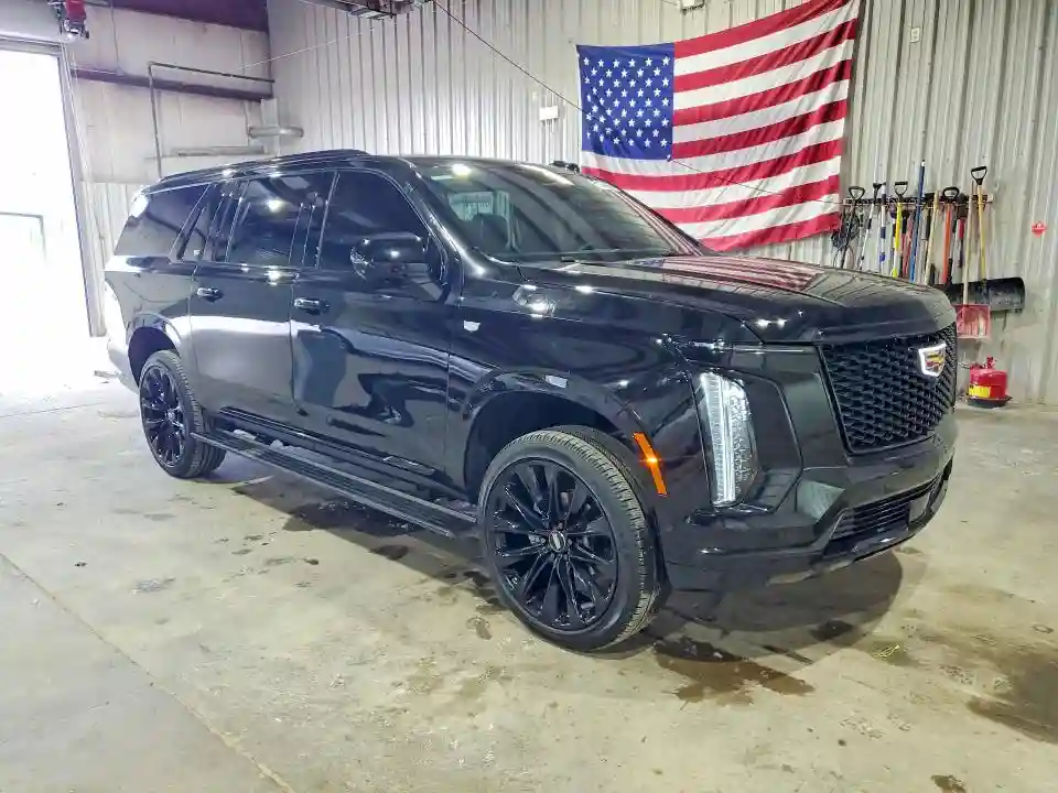 1GYS9RKL0TR137105 2026 CADILLAC ESCALADE-3