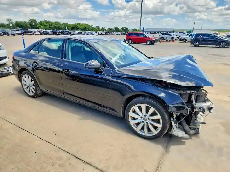 WAUANAF48HN007182 2017 AUDI A4-3