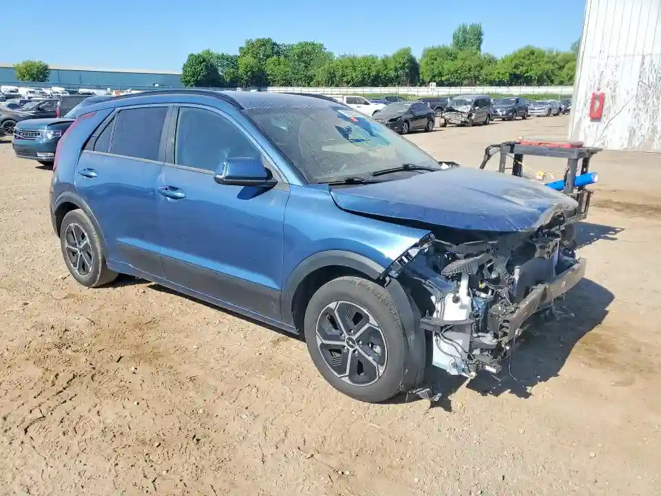 KNDCR3LE0R5182570 2024 KIA NIRO-3