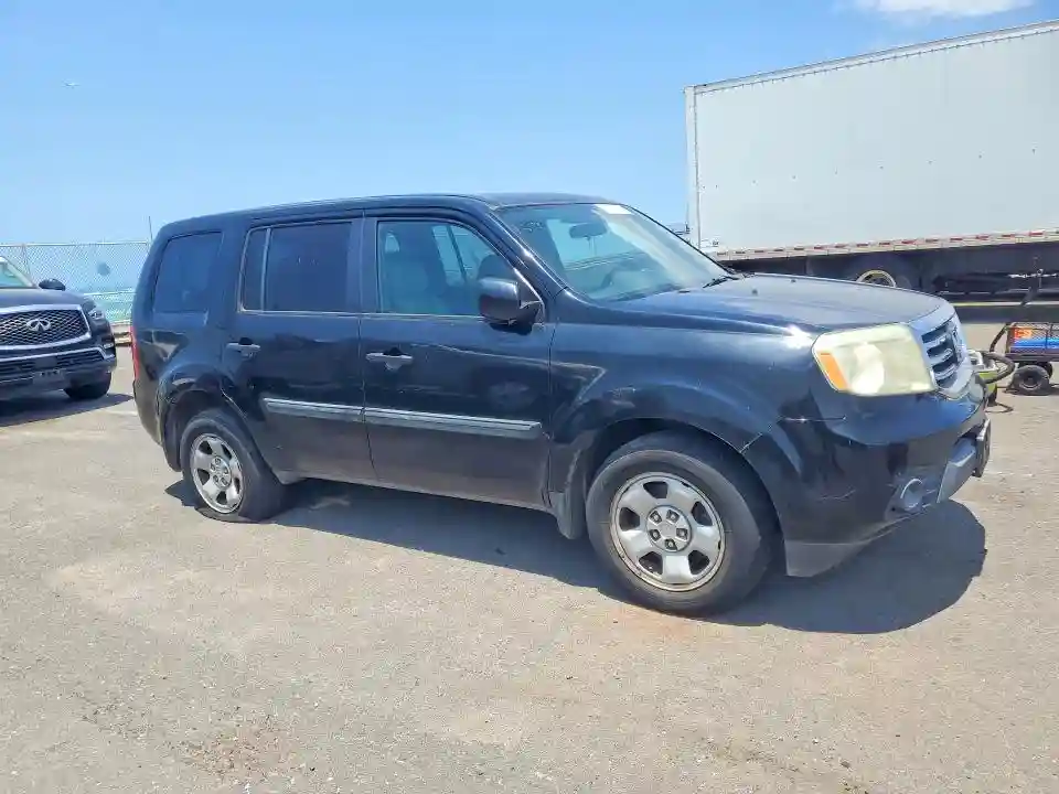 5FNYF3H2XFB013390 2015 HONDA PILOT-3