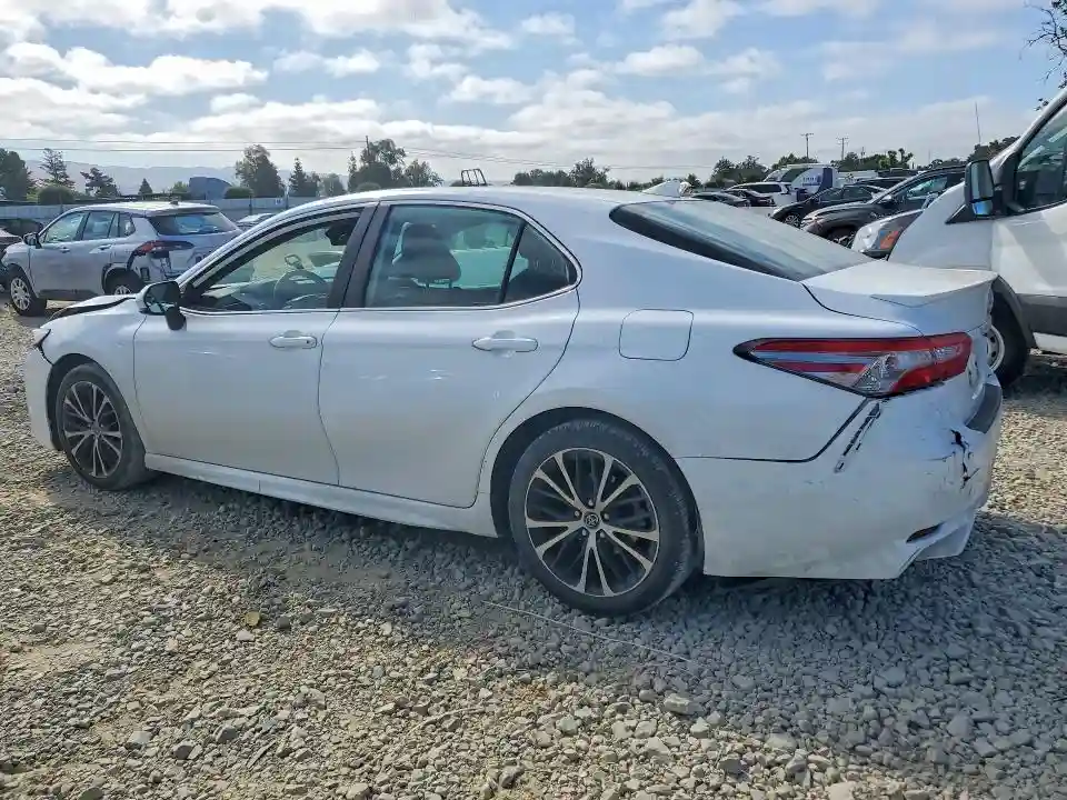4T1B11HK2KU832142 2019 TOYOTA CAMRY-1