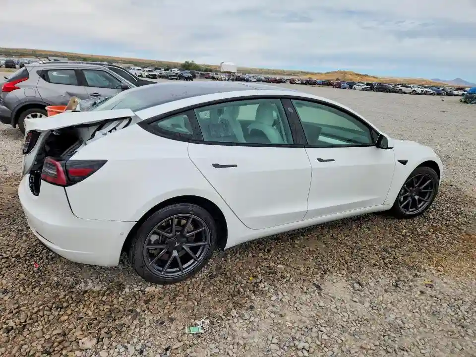 5YJ3E1EA8MF989887 2021 TESLA MODEL 3-2