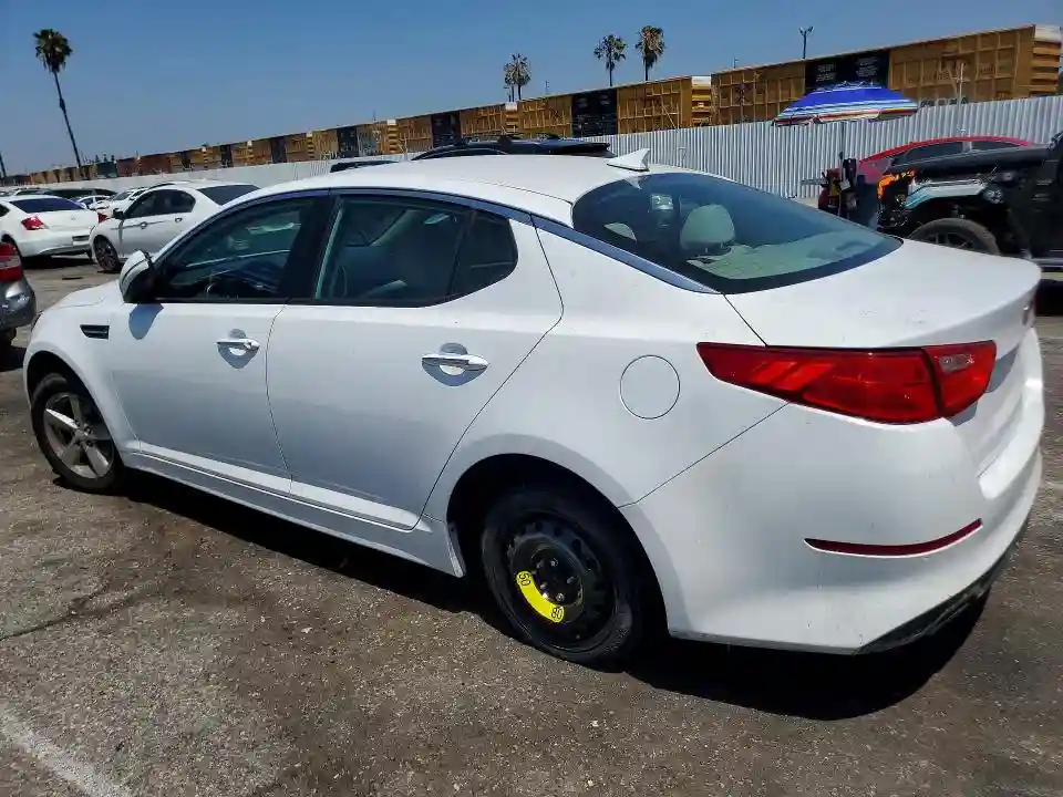 5XXGM4A75FG444276 2015 KIA OPTIMA-1