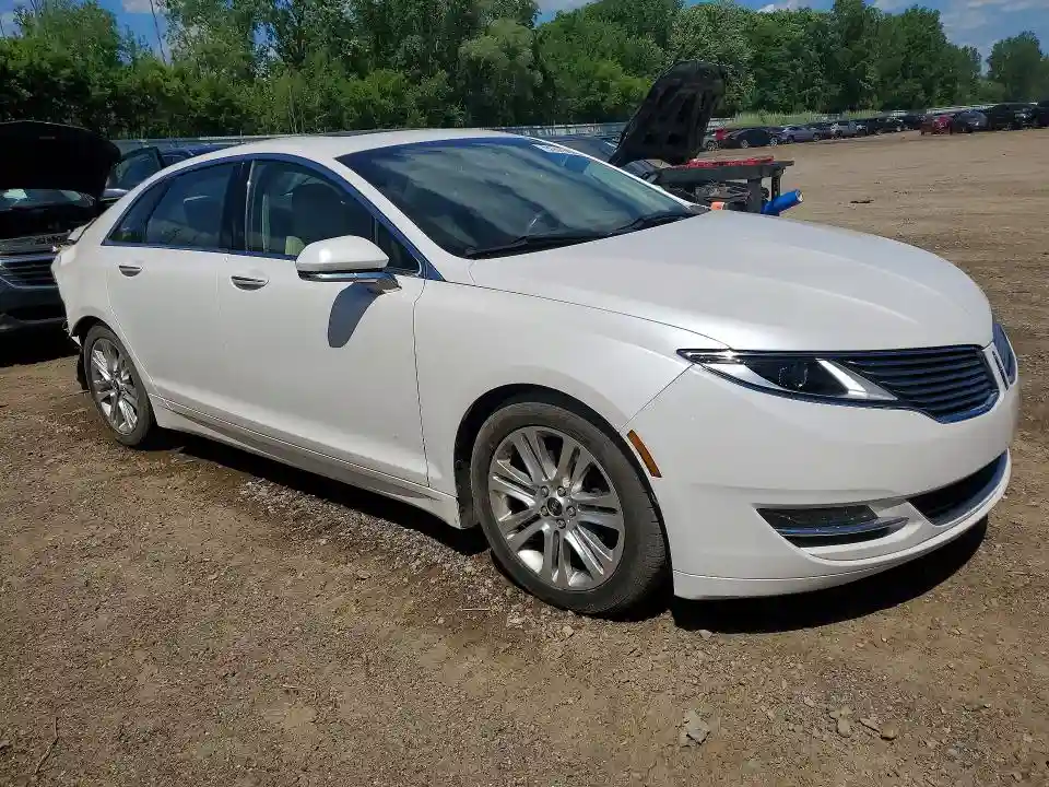 3LN6L2J92GR627492 2016 LINCOLN MKZ-3