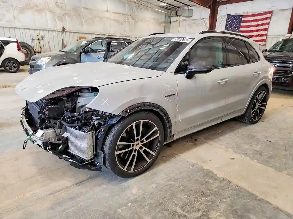 WP1AM2AY4RDA48257 2024 PORSCHE CAYENNE-0
