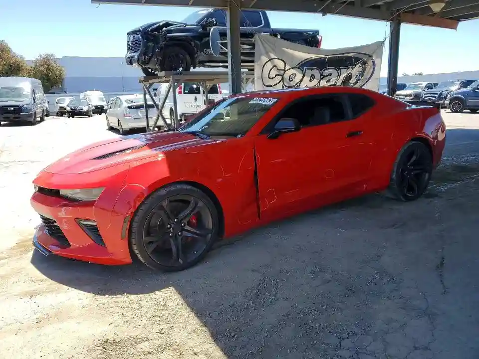 1G1FE1R79J0161765 2018 CHEVROLET CAMARO-0