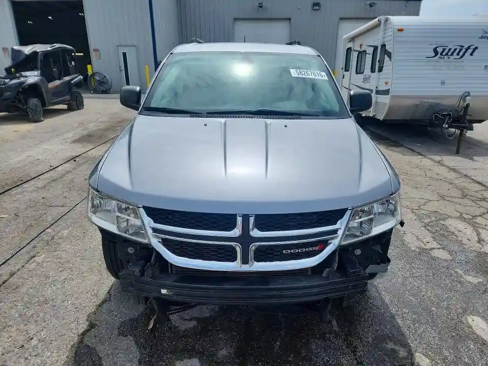 3C4PDCAB9JT445572 2018 DODGE JOURNEY-4