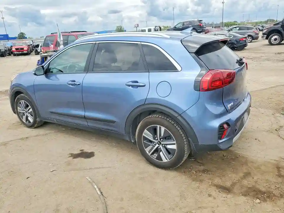 KNDCE3LC6N5522115 2022 KIA NIRO-1