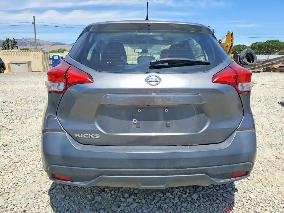 3N1CP5CU6JL539248 2018 NISSAN KICKS-5