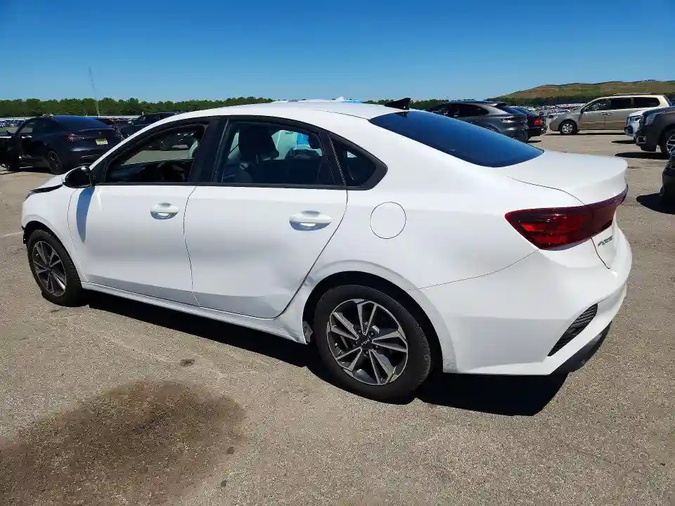 3KPF24AD0PE562639 2023 KIA FORTE-1