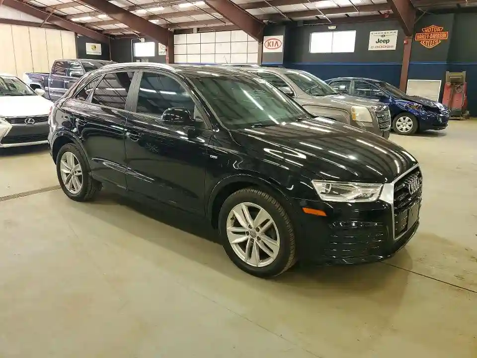 WA1ECCFS6JR027170 2018 AUDI Q3-3