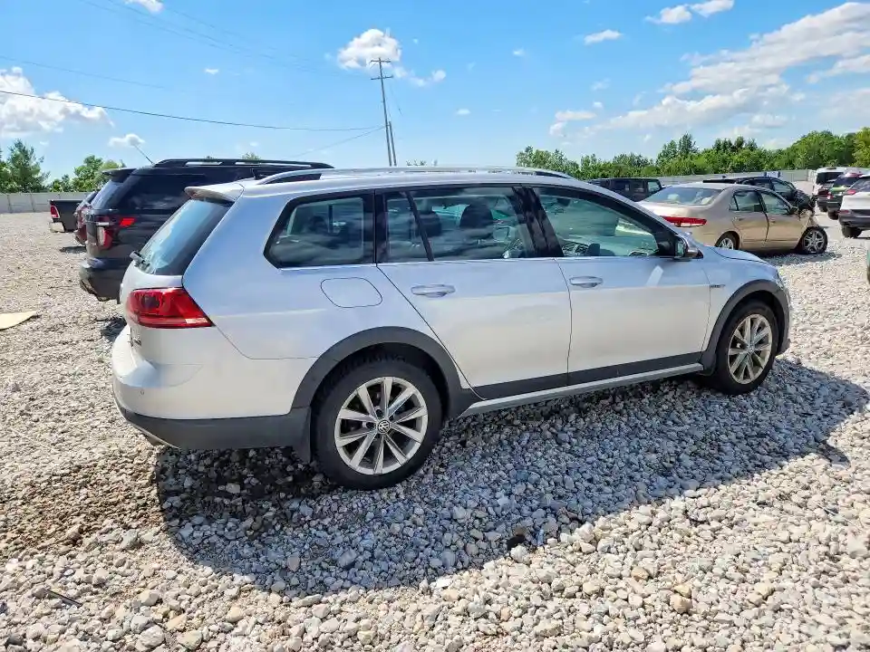 3VWH17AU3HM505014 2017 VOLKSWAGEN GOLF-2