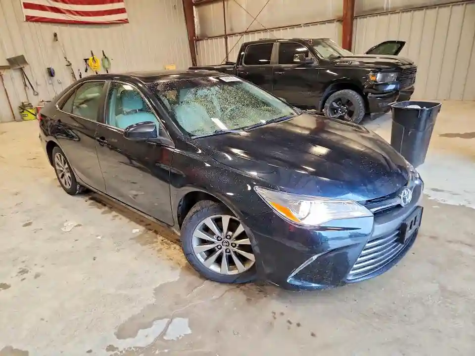 4T1BF1FKXFU979092 2015 TOYOTA CAMRY-3